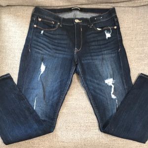 Express dark distressed legging fit jeans